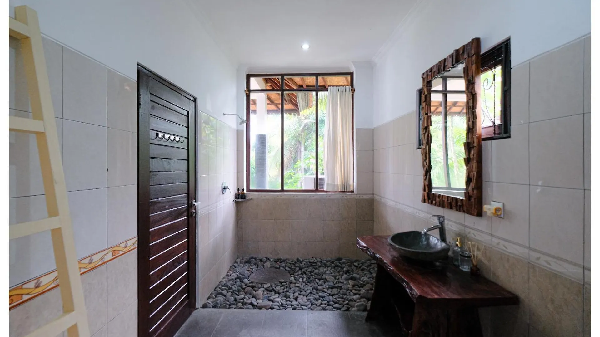 Wegy House-3Br In Udub With Pool And Jungle View Villa Ubud  Indonesia